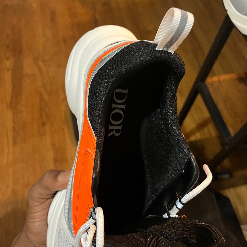 Dior - Picture 3 of 3